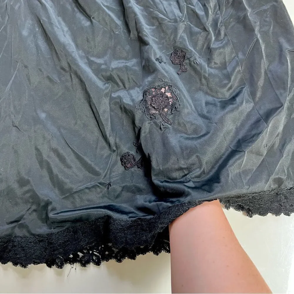 Gorgeous Vintage 50s Black Lace Hem Flower Cut Out Detail Skirt Dress Half Slip - Picture 5 of 5